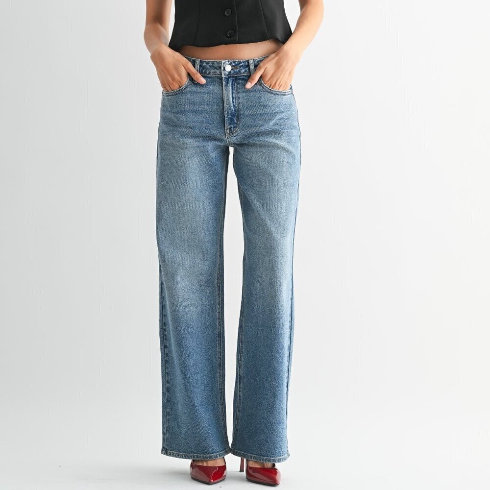 JBD HIGH RISE STRAIGHT DENIM JEANS